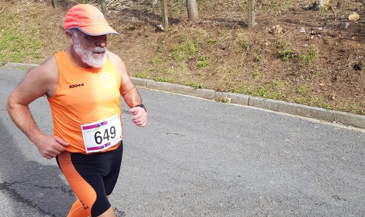 Únete a Nuestra
Comunidad de Atletismo